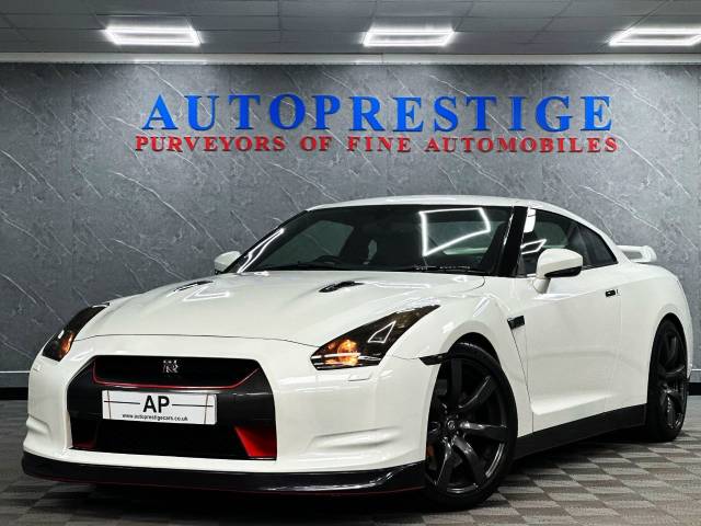 Nissan GT-R 3.8 Premium 2dr Auto 1 OWNER FROM NEW|SERVICED EVERY 3K Coupe Petrol Pearl White