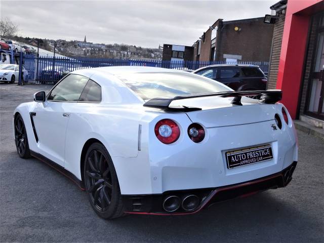 2011 Nissan GT-R 3.8 [530] 2dr Auto STAGE 4.25 650 CARBON EDITION FACELIFT LED MODEL PEARL WHITE