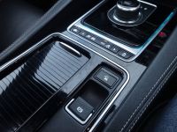 Jaguar F-pace 3.0d V6 S AWD 300 PS AP-GTS WIDEBODY ASV PAN ROOF MASSIVE SPECIFICATION BLACK DIAMOND PACK Estate Diesel Black