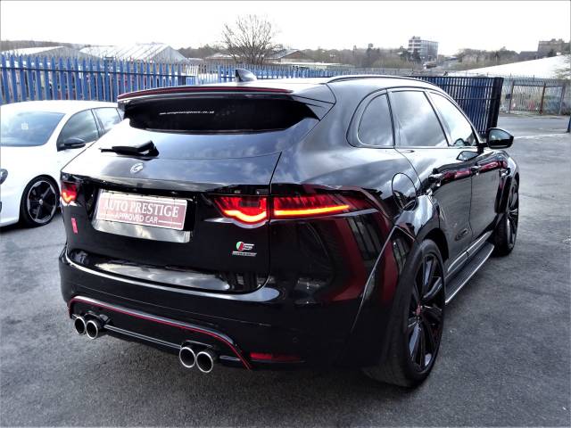 2017 Jaguar F-Pace 3.0d V6 S AWD 300 PS AP-GTS WIDEBODY ASV PAN ROOF MASSIVE SPECIFICATION BLACK DIAMOND PACK