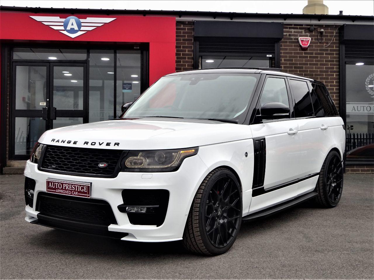 Land Rover Range Rover 4.4 SDV8 Vogue 4dr Auto SVO DIAMONDD BLACK EDITION LOW MILEAGE 339 BHP LR WARRANTY WHITE 67 REG Estate Diesel Furi White at Autoprestige Bradford