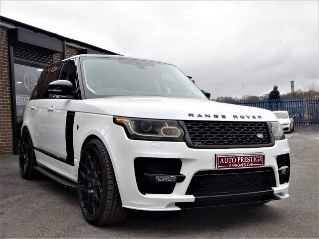 2017 Land Rover Range Rover 4.4 SDV8 Vogue 4dr Auto SVO DIAMONDD BLACK EDITION LOW MILEAGE 339 BHP LR WARRANTY WHITE 67 REG