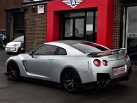 Nissan GT-R 3.8 GT-R PREMIUM EDITION S-A STAGE 1 WITH NISMO DETAILING PACK AND BLACK PACK 60 REG Coupe Petrol Silver