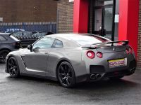 Nissan GT-R 3.8 GT-R PREMIUM EDITION S-A STANDARD CAR LOW OWNERS 60 REG GARAGED CAR Coupe Petrol Silver
