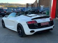 Audi R8 5.2 FSI Quattro 2dr R Tronic Convertible Petrol White