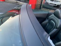 Audi R8 5.2 FSI Quattro 2dr R Tronic Convertible Petrol White