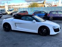 Audi R8 5.2 FSI Quattro 2dr R Tronic Convertible Petrol White