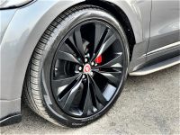 Jaguar F-pace 3.0d V6 S 5dr Auto AWD GTS UPGRADES PANROOF REAR ENTERTAINMENT Estate Diesel Grey
