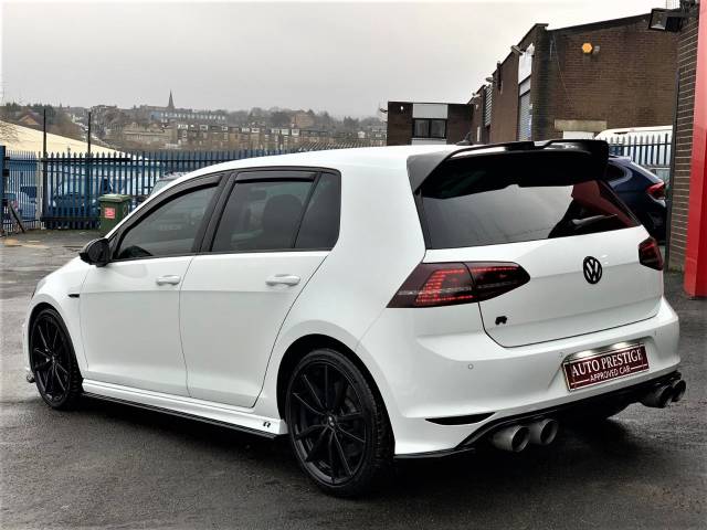 2016 Volkswagen Golf 2.0 TSI R 5dr DSG SAT NAV HEATED SEATS AD CUSTOMS AERO PACK