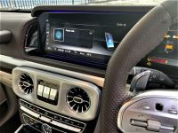 Mercedes-Benz G Class 4.0 G63 5dr 9G-Tronic AS NEW BLACK HUGE SPECIFICATION Estate Petrol Black