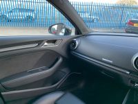 Audi RS3 2.5 TFSI RS 3 Quattro 4dr S Tronic RARE METALLIC WHITE BLACK PACK AUDI WARRANTY Saloon Petrol White
