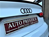 Audi RS3 2.5 TFSI RS 3 Quattro 4dr S Tronic RARE METALLIC WHITE BLACK PACK AUDI WARRANTY Saloon Petrol White
