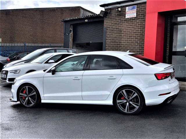 2018 Audi RS3 2.5 TFSI RS 3 Quattro 4dr S Tronic RARE METALLIC WHITE BLACK PACK AUDI WARRANTY