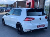 Volkswagen Golf 2.0 GOLF GTI PERFORMANCE PACK DSG Hatchback Petrol White