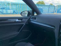 Volkswagen Golf 2.0 GOLF GTI PERFORMANCE PACK DSG Hatchback Petrol White