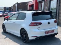 Volkswagen Golf 2.0 TSI R 3dr DSG Hatchback Petrol White