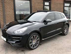 PORSCHE MACAN 2014 (14) at Autoprestige Cars Bradford