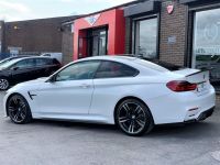 BMW M4 3.0 M4 2dr DCT Coupe Petrol White