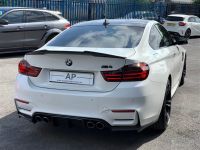 BMW M4 3.0 M4 2dr DCT Coupe Petrol White