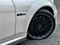 Mercedes-Benz C Class 6.2 C63 4dr Auto PEARL WHITE+CARBON+FSH Saloon Petrol White