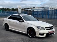 Mercedes-Benz C Class 6.2 C63 4dr Auto PEARL WHITE+CARBON+FSH Saloon Petrol White