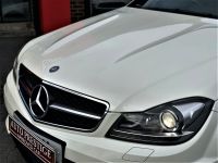 Mercedes-Benz C Class 6.2 C63 4dr Auto PEARL WHITE+CARBON+FSH Saloon Petrol White