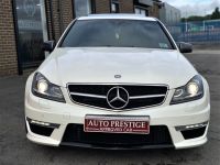 Mercedes-Benz C Class 6.2 C63 4dr Auto PEARL WHITE+CARBON+FSH Saloon Petrol White