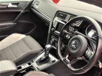 Volkswagen Golf 2.0 TSI R 5dr DSG STAGE 2 400BHP Hatchback Petrol Red