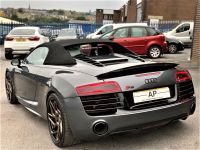 Audi R8 5.2 FSI V10 Quattro 2dr S Tronic Convertible Petrol Grey