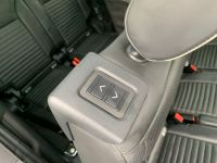 Land Rover Discovery 3.0 TD6 HSE Luxury 5dr Auto VERY HIGH SPEC Estate Diesel Grey