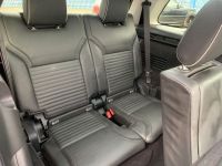 Land Rover Discovery 3.0 TD6 HSE Luxury 5dr Auto VERY HIGH SPEC Estate Diesel Grey