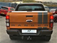 Ford Ranger Pick Up Double Cab Wildtrak 3.2 TDCi 200 Pick Up Diesel Orange