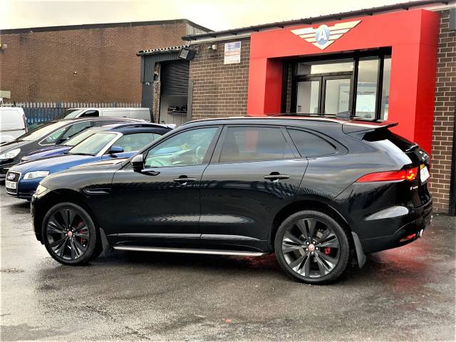 2018 Jaguar F-Pace 3.0d V6 S 5dr Auto AWD BLACK SERIES EDITION EXTRAS PAN ROOF HELIX ALLOYS BLIND SPOT