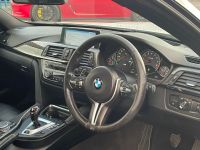 BMW M4 3.0 M4 2dr DCT BOOTMOD STAGE 1 WITH UPGRADED EXHAUSTS HIGH SPEC MODEL MINERAL WHITE Coupe Petrol White