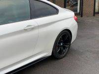 BMW M4 3.0 M4 2dr DCT BOOTMOD STAGE 1 WITH UPGRADED EXHAUSTS HIGH SPEC MODEL MINERAL WHITE Coupe Petrol White