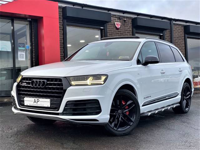 Audi Q7 3.0 TDI Quattro S Line 5dr Tip Auto BLACK EDITION PAN ROOF DVD TV SYSTEM SPECIAL PAINTS LOW TAX Estate Diesel White