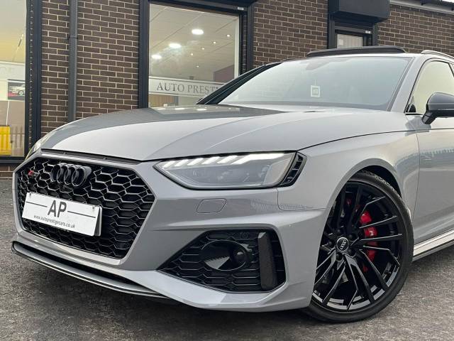 2020 Audi RS4 2.9 RS 4 TFSI Quattro Carbon Black 5dr S Tronic