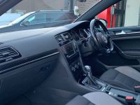 Volkswagen Golf 2.0 TSI R 5dr DSG Hatchback Petrol White