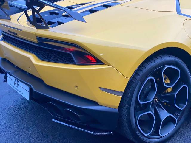 2018 Lamborghini Huracan 5.2 V10 LP 610-4 Spyder LDF 4WD 1 OWNER WARRANTY VATQ PERFORMANTE LOOKS AS NEW