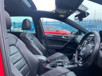 Volkswagen Golf 2.0 TSI R 5dr DSG HIGHEST SPEC STAGE 1 350 R600 NICEST AROUND Hatchback Petrol Red