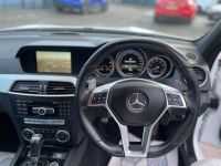 Mercedes-Benz C Class 6.2 C63 4dr Auto Saloon Petrol White