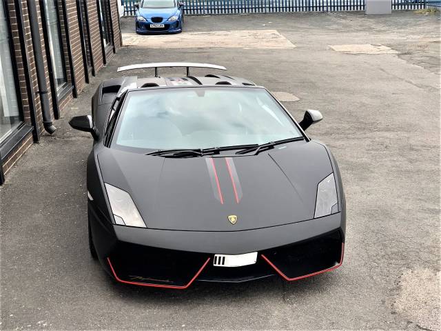 2011 Lamborghini Gallardo 5.2 SPYDER AUTO LP570-4 PERFORMANTE CARBON EDITION STEALTH BLACK CARBON SEATS