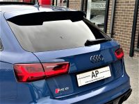Audi RS6 4.0T FSI Quattro RS 6 Performance 5dr Tip Auto ASCARI BLUE Estate Petrol Blue
