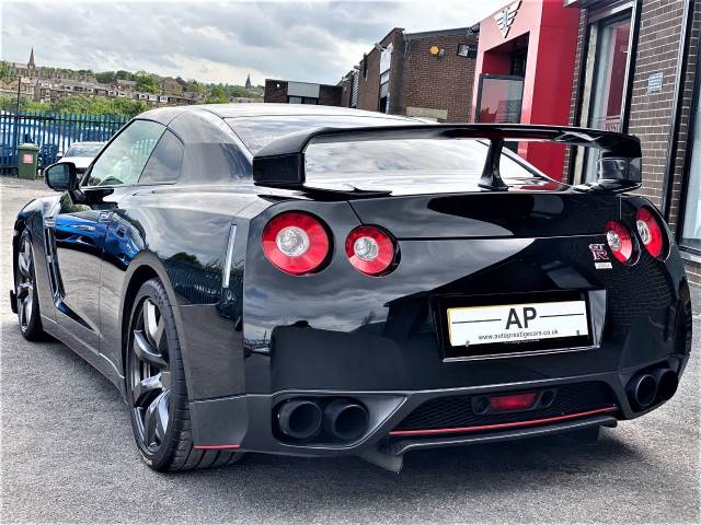 2010 Nissan GT-R 3.8 Black Edition 2dr Auto [Sat Nav]