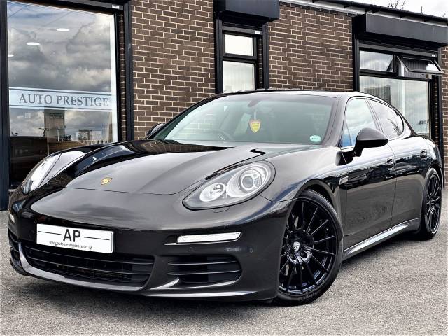 Porsche Panamera 3.0 V6 Diesel 4dr Tiptronic S Hatchback Diesel Grey