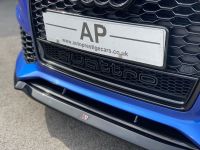 Audi RS6 4.0T FSI Quattro RS 6 5dr Tip Auto P-ROOF+DYNAMIC PACK+DYNAMIC STEERING+QUATTRO WITH SPORTS DIFF Estate Petrol Blue