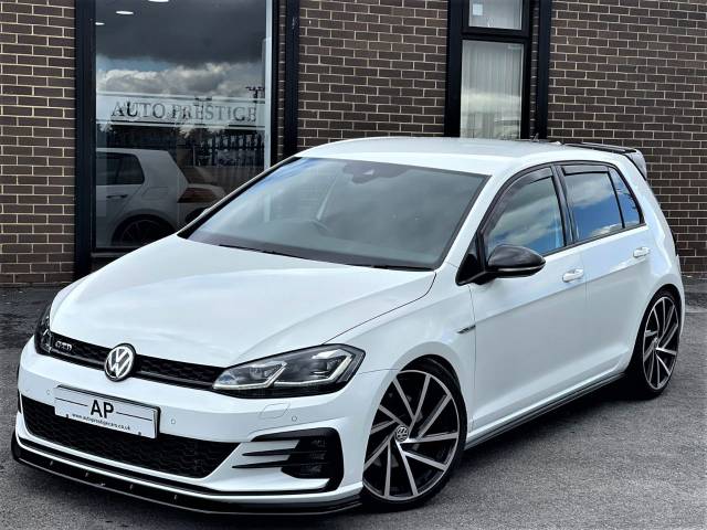 2019 Volkswagen Golf 2.0 TDI 184 GTD 5dr DSG LOWEST MILEAGE EXAMPLE+H&R STANCE+19