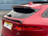 Jaguar F-Pace 3.0d V6 S 5dr Auto AWD ADAIR RSV GTS WIDEBODY HUGE SPEC PAN ROOF DVD SYSTEM BLACK Estate Diesel Red