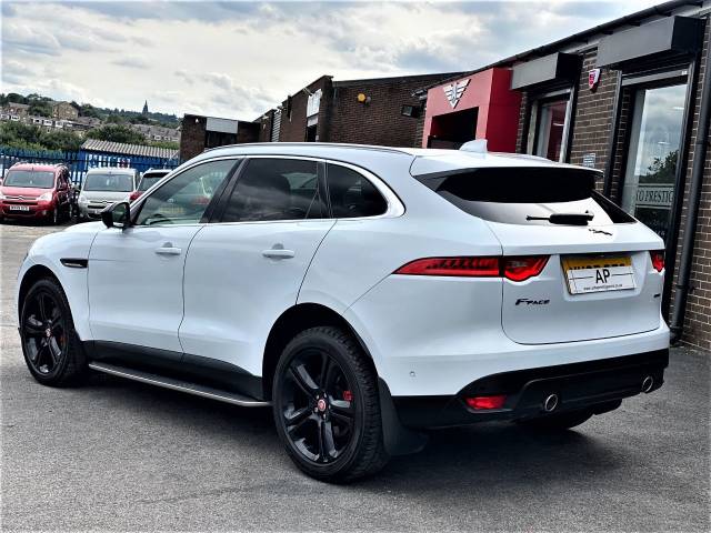 2017 Jaguar F-Pace 3.0d V6 Portfolio 5dr Auto AWD PANROOF+LANE ASSIST+ACC+B/PACK