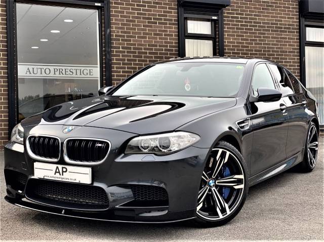 BMW M5 4.4 M5 4dr DCT MEGA SPEC+THOUSANDS SPENT+MINT Saloon Petrol Grey